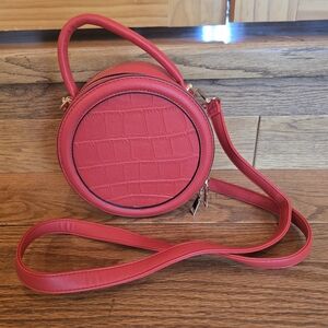Red Croc-Embossed Round Shoulder Bag